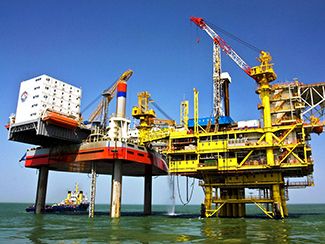 淺談導(dǎo)電滑環(huán)在鉆井平臺(tái)吊車(chē)方面的應(yīng)用